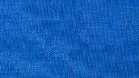 Naaien met kobalt blauwe linnen stof 